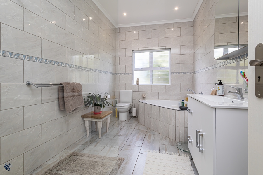 3 Bedroom Property for Sale in Langebaan Country Estate Western Cape